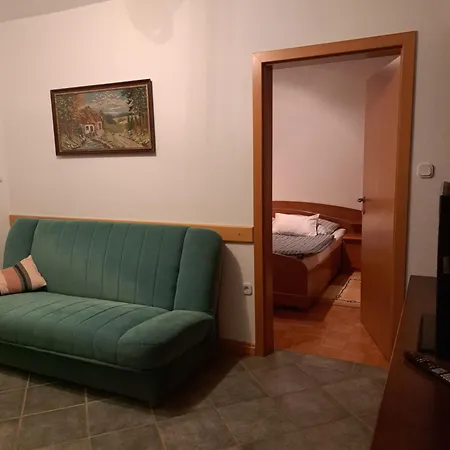Apartma Smole קרנייסקה גורה