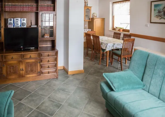 아파트 Apartma Smole